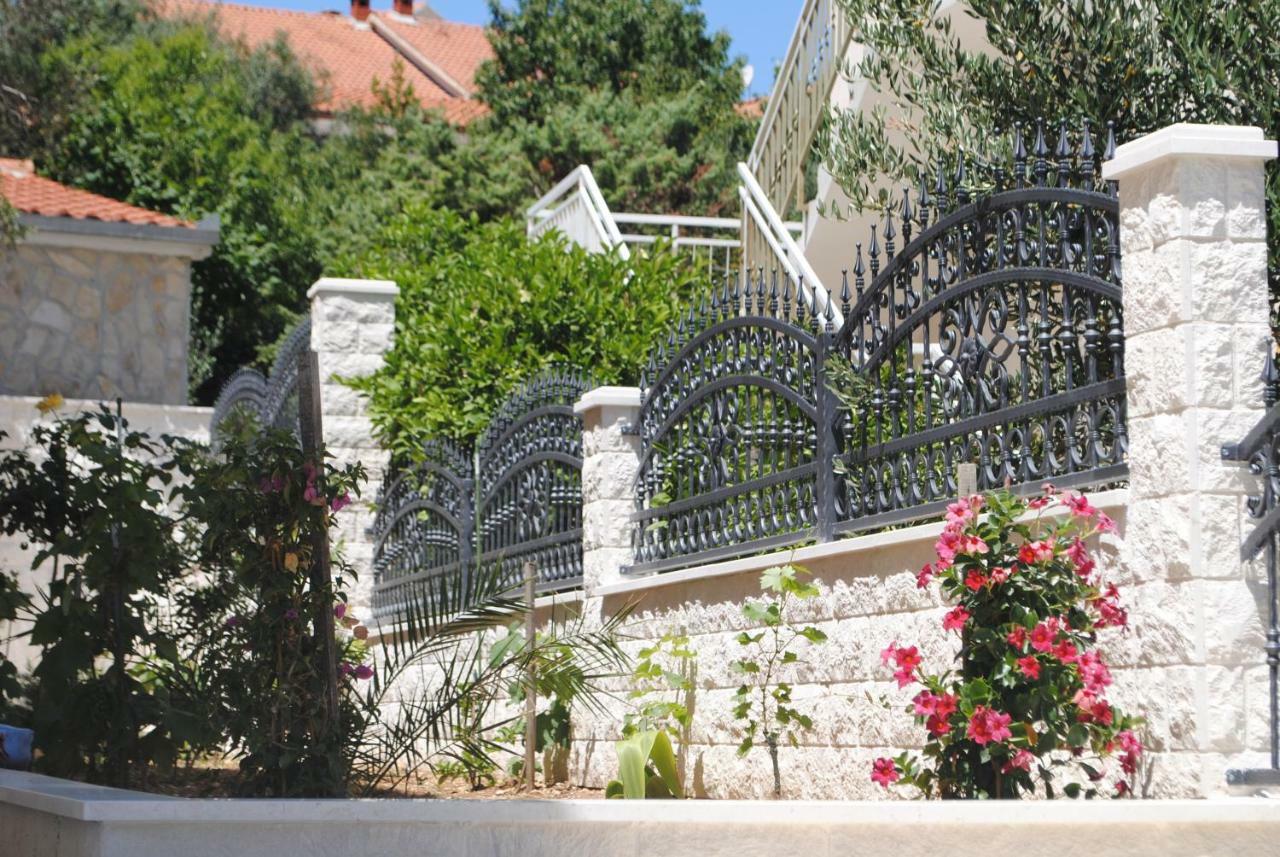 Ciovo Apartments تروغير المظهر الخارجي الصورة